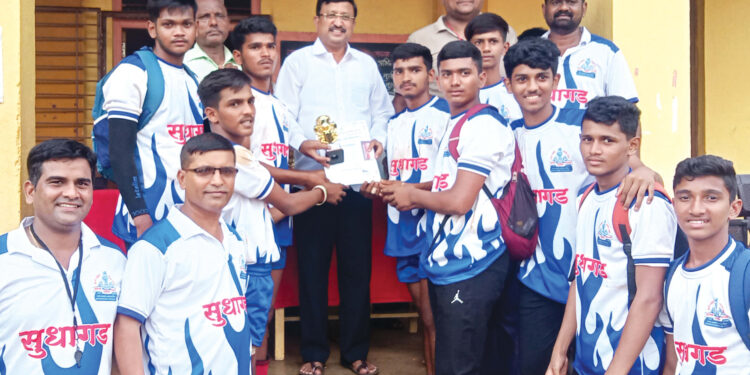 नांदगाव विद्यालयात तालुकास्तरीय क्रीडा स्पर्धा