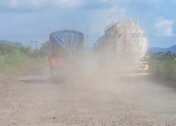 मुंबई-गोवा महामार्गावर धुळीचे साम्राज्य