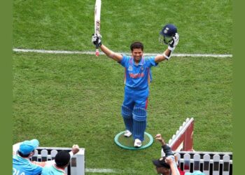 सचिनच्या पुतळ्याचे 1 नोव्हेंबरला अनावरण