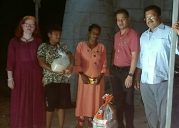 दिव्यांग संस्थेचा दिव्यांग महिलेस आधार