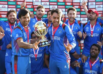 अफगाणचा प्रवास अखेर थांबला; तीन विश्वविजेत्यांना धूळ चारली