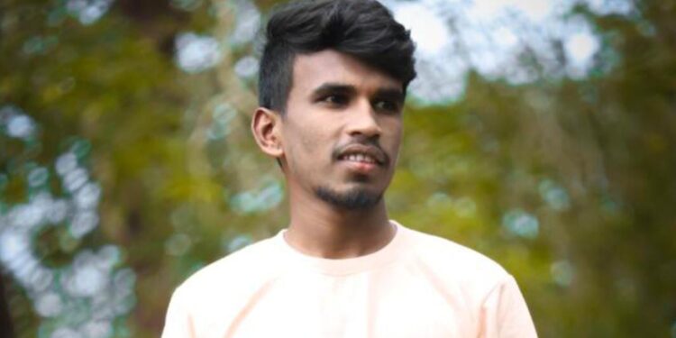 कोकण रेल्वेच्या धडकेने तरुणाचा मृत्यू