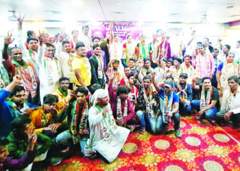 शेकडो कार्यकर्त्यांचा राष्ट्रवादी काँग्रेसमध्ये प्रवेश