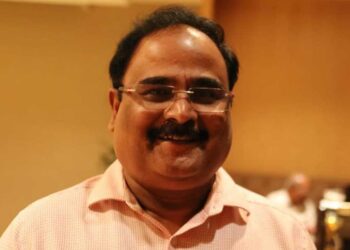 राधेश्याम मोपालवार यांना पदावरुन हटवलं