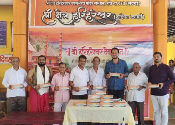 निर्माल्यापासून अगरबत्तीची निर्मिती