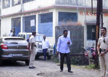 खंडाळेत विरोधकांचा डाव हाणून पाडला