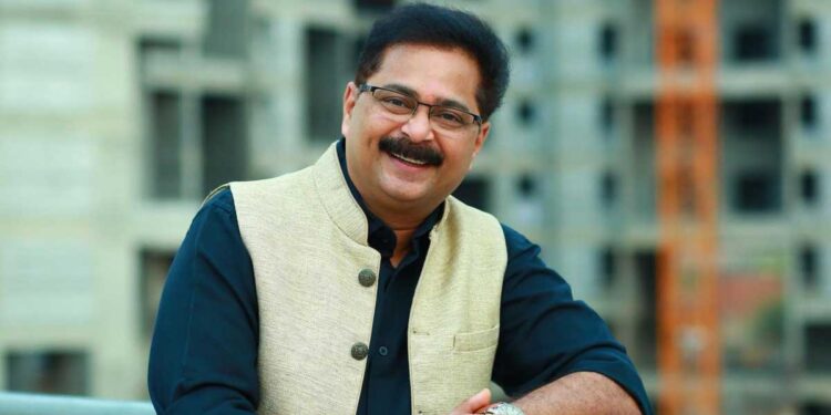 सिद्धिविनायक न्यास मंदिर अध्यक्षपदावरुन आदेश बांदेकर यांना हटविले