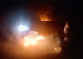 रामधरणेश्वर डोंगराला वणवा