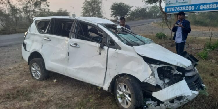 भीषण अपघात! कर्जतमधील पत्रकार गायकवाड यांच्यासह तिघांचा मृत्यू