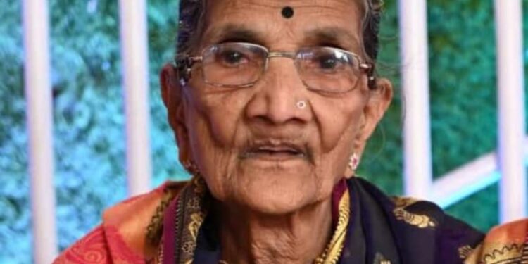 संदेश विचारे यांना मातृशोक
