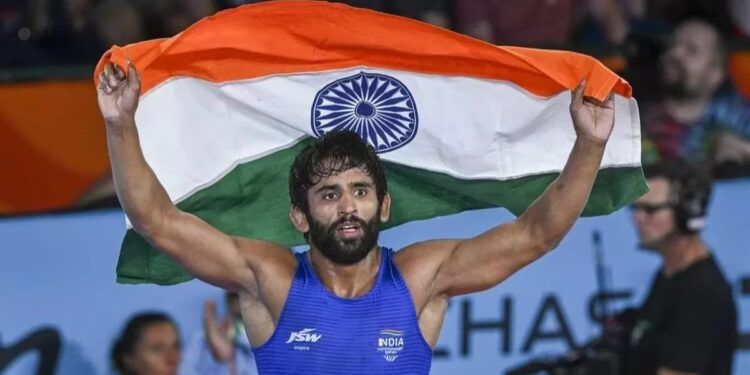 ‘पद्मश्री’ परत स्वीकारणार