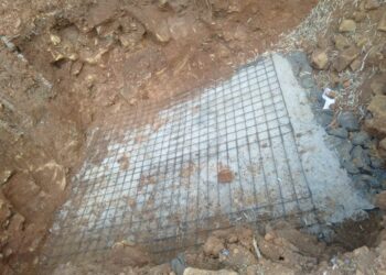 ठेकेदाराच्या मनमानीचा ओलमणवासियांना फटका