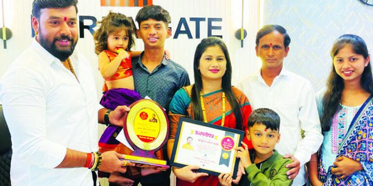 आ. सुनील शेळके आयोजित रिल्स स्टार स्पर्धा; खोपोलीची कन्या शिवन्या बोराडे चमकली