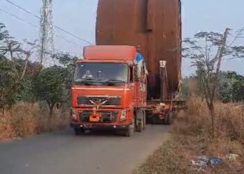 कारगो वाहतुकीचा अनेक गावांना फटका