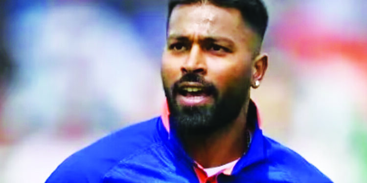 हार्दिककडे नेतृत्व सोपवण्याचा निर्णय संघहिताचा : गावसकर