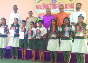 विद्यार्थी रमले क्रीडा महोत्सव