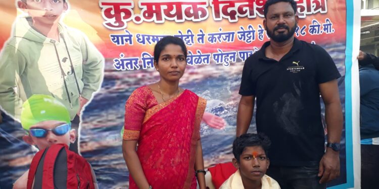 मयंक म्हात्रेची अविश्वसनीय उडी