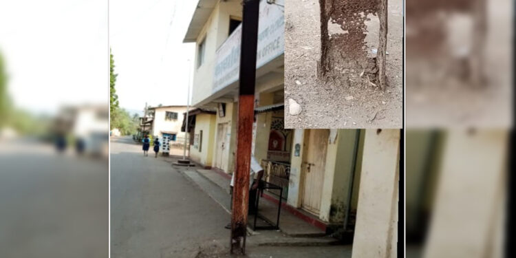 नांदगावमधील धोकादायक वीजेचा खांब; महावितरणचे दुर्लक्ष