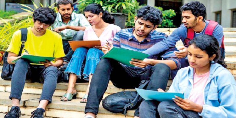 पदवीच्या इंटर्नशिपसाठी मसुदा तयार