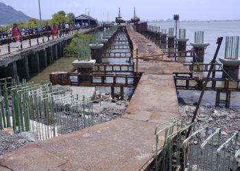 रेवस जेट्टीच्या कामात दिरंगाई