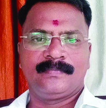 सचिन घाडी यांना कुलाबा जीवन गौरव पुरस्कार