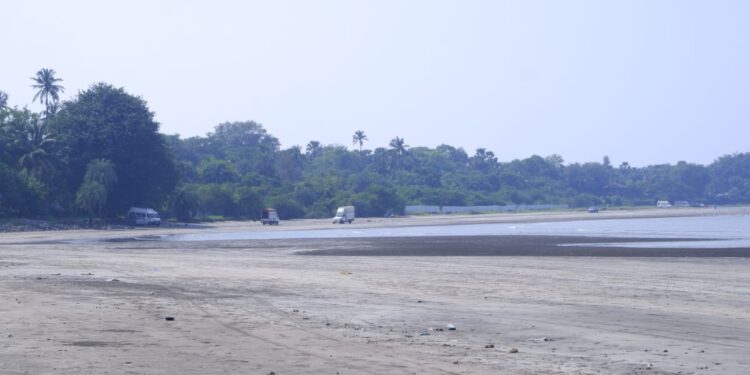 बेकायदा वाळू वाहतूकीवर मांडवा पोलिसांची कारवाई