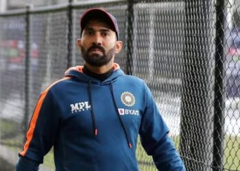 इंग्लंड लायन्स संघाच्या प्रशिक्षकपदी कार्तिकची निवड