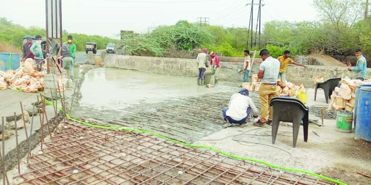 पूलदुरुस्तीसाठी करोडोंचा चुराडा