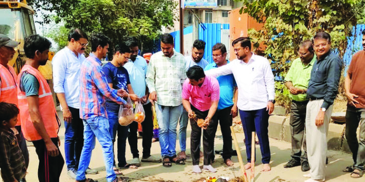 करंजाडेतील खड्ड्यांचे ग्रहण सुटणार