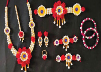 हलव्याच्या दागिन्यांचा साज