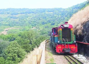 माथेरानच्या विकासाला पाहीजे राजकीय पाठबळ