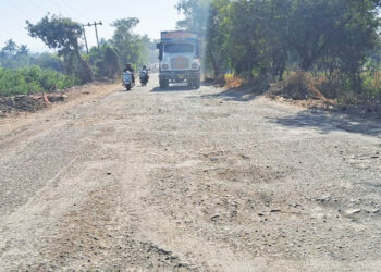 अलिबाग-रोहा रस्त्याचे काम संथ गतीने