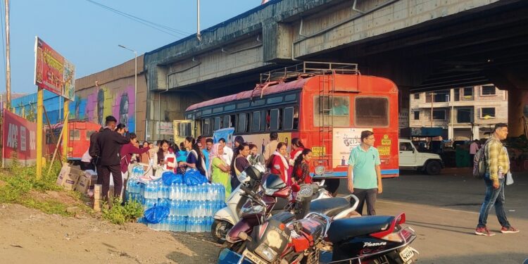 शासकीय कार्यक्रमामुळे एसटी बससेवा कोलमडली