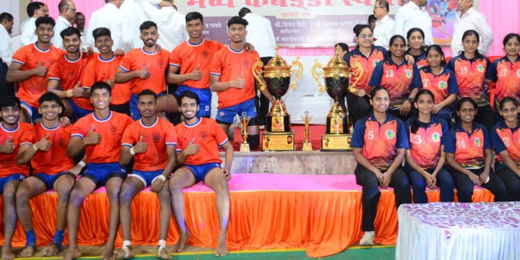 होतकरूचे  महिला गटात अंतिम विजेतेपद