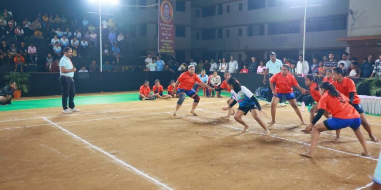 महिला आणि कुमार गट कबड्डी स्पर्धा