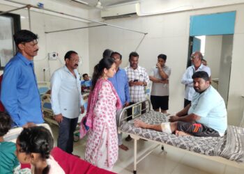 दिलीप भोईर समर्थकांकडून तरुणावर हल्ला