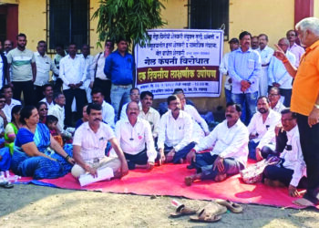 गेलविरोधात शेतकरी आक्रमक