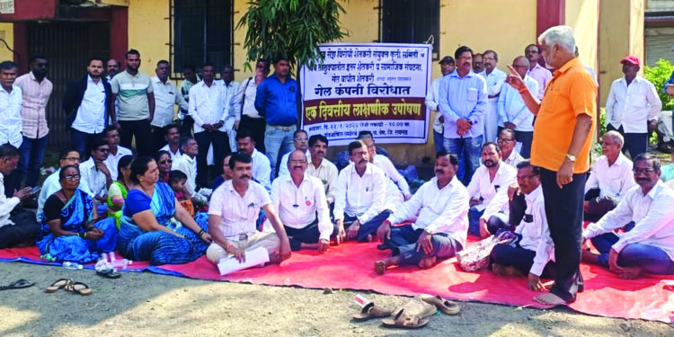 गेलविरोधात शेतकरी आक्रमक