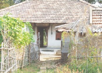 कौलारू घरे नामशेष होण्याच्या मार्गावर