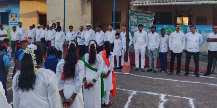 विद्यार्थ्यांची प्रभात फेरी