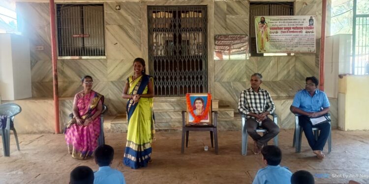 कुडली येथे स्त्री मुक्तीदिन साजरा