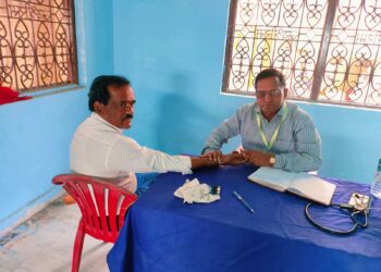 चिरनेरमध्ये आयुर्वेदिक शिबीर संपन्न