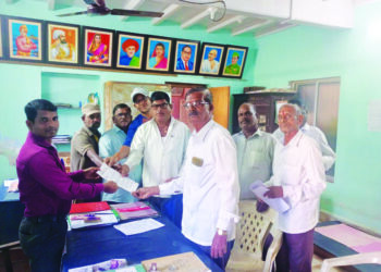 आगरदांडा ते खोकरी मुख्य रस्ता दुरुस्तीची मागणी