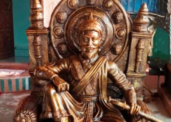 छत्रपती शिवाजी महाराजांच्या स्मारकाचे लोकार्पण