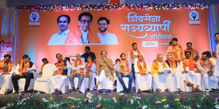 शिवसेना पळवणाऱ्या वालीचा राजकीय वध करणार