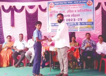 स्वामी विवेकानंद विद्यालयाचे स्नेहसंमेलन