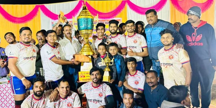 नाडसुर कबड्डी स्पर्धेत जय हनुमान अजिंक्य