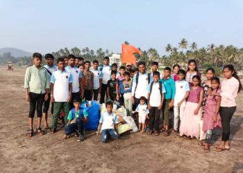 किल्ले पद्मदुर्गाची स्वच्छता