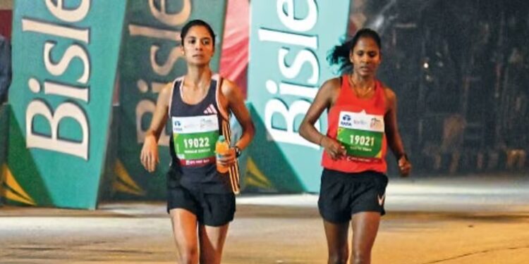 मुंबईत अर्धमॅरेथॉन स्पर्धा