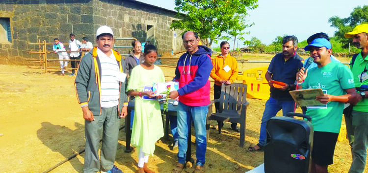 गडारोहण स्पर्धेत कल्याण विभागाचे यश